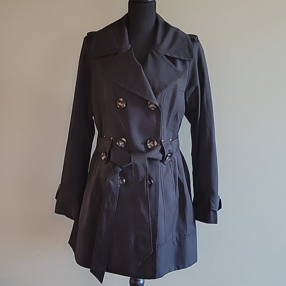 Jones New York Black Classic Trench Coat with Belt